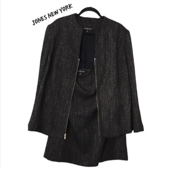 Jones New York Dresses & Skirts - Jones NY Skirt & Jacket set
